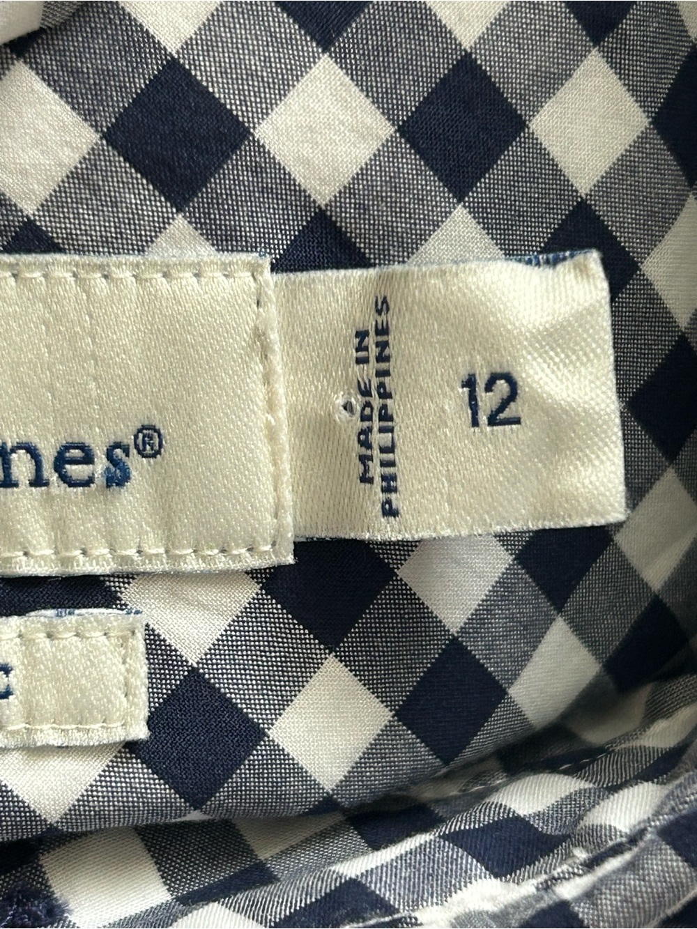 Vineyard Vines Classic Gingham Long Sleeve Button Down Shirt - Picture 4 of 9